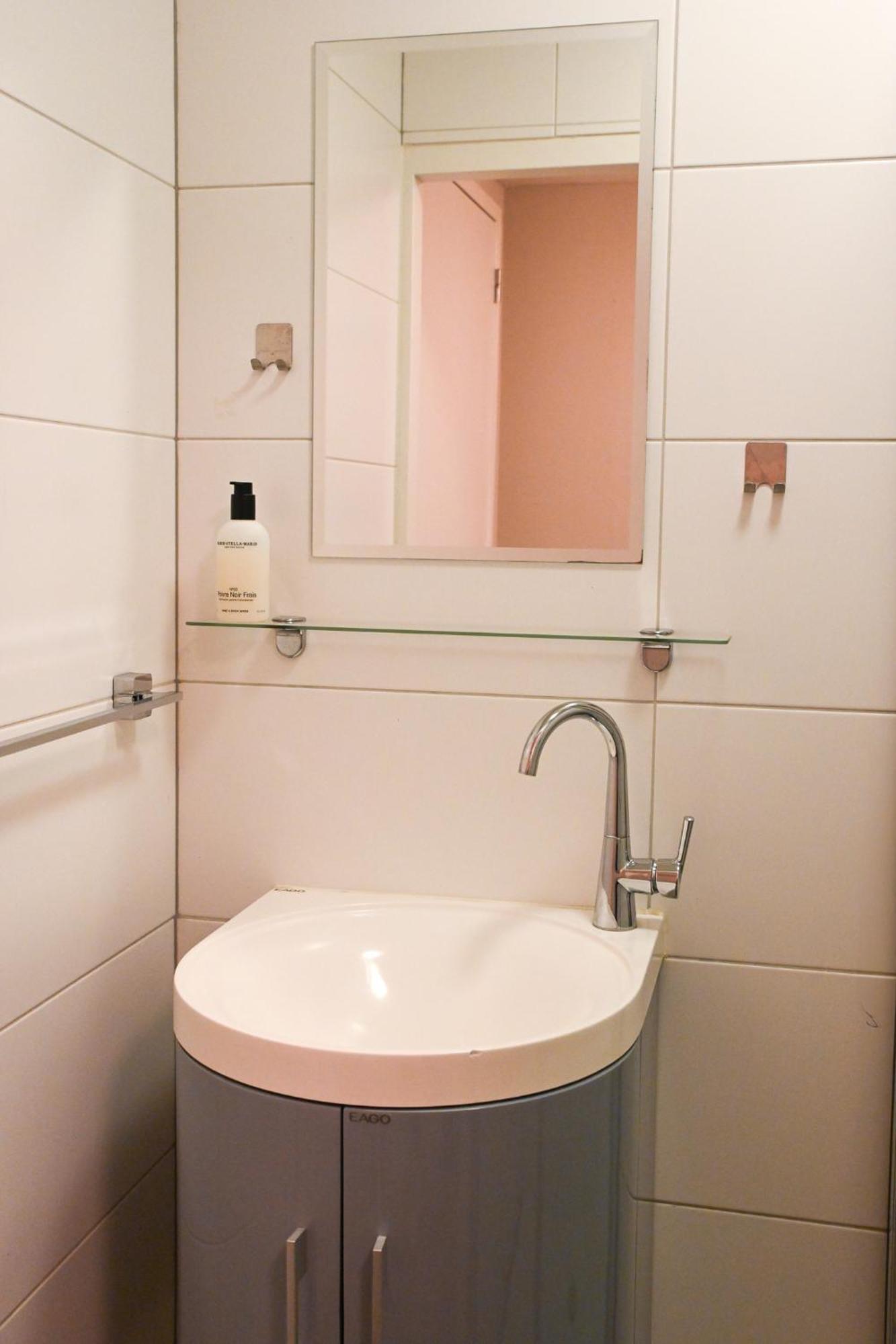 High Street Apartments Зандфорт Номер фото